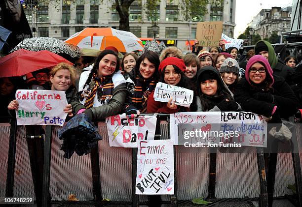 General view of fans before the world premiere of "Harry Potter and The Deathly Hallows" at Odeon Leicester Square on November 11, 2010 in London,...