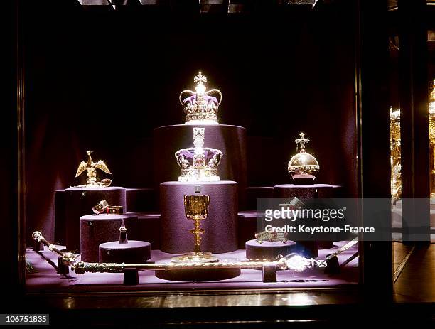 The British Crown Jewels In 1969 : The Scepter , The Cup, Bracelets, Globe, Tiara And Royal Crown. These Jewels Are Preserved At The London Tower.
