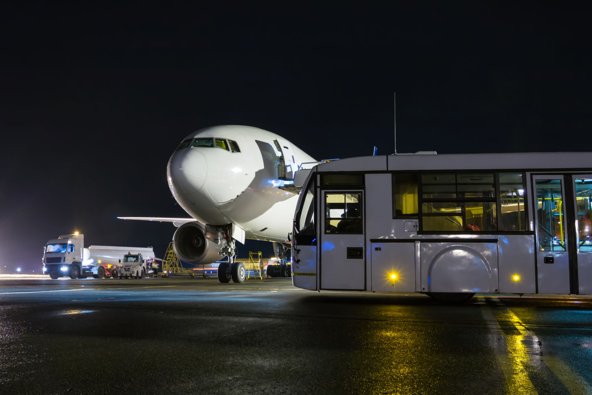 airport shuttle service
