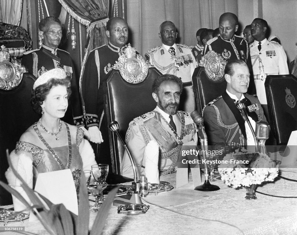 Addis Abeba, During The State Banquet, Hm The Elizabeth Ii, Emperor Haile Selaissie And Prince Philip In February 1965.