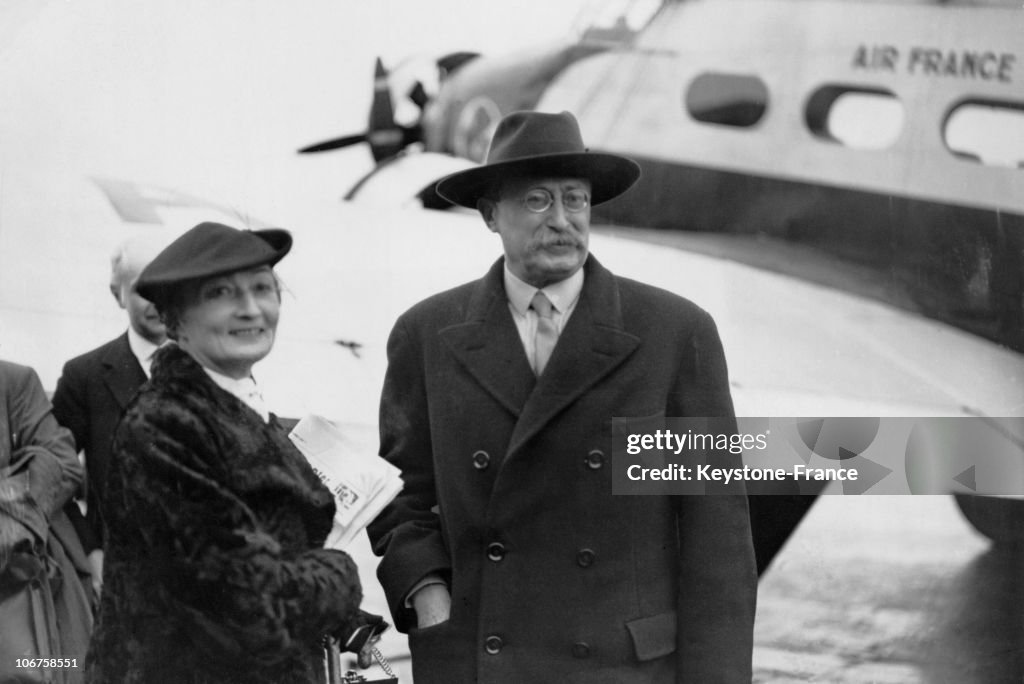 Croydon Airport, Arrival Of The French President Of Council Leon Blum With His Wife, On 1936 July 27Th.