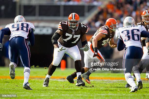 Floyd Womack of the Cleveland Browns in action against the New England Patriots at Cleveland Browns Stadium on November 7, 2010 in Cleveland, Ohio.