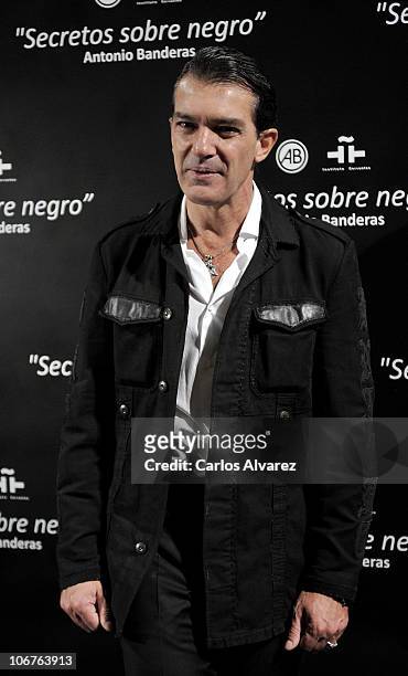 Actor Antonio Banderas launches his first photography exhibition 'Secretos Sobre Negro' at the Instituto Cervantes on November 11, 2010 in Madrid,...