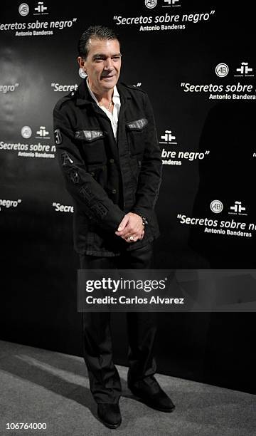 Actor Antonio Banderas launches his first photography exhibition 'Secretos Sobre Negro' at the Instituto Cervantes on November 11, 2010 in Madrid,...