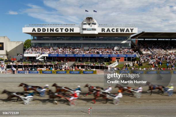 The field in race nine of the New Zealand Free-For-All compete during the Lindauer Family Race Day at Addington Raceway on November 12, 2010 in...