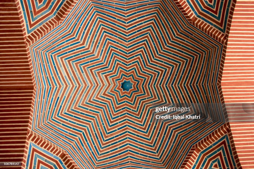 Islamic geometric patterns
