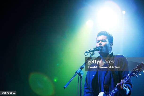 Dougy Mandagi of The Temper Trap performs at Tennis Indoor Senayan on November 12, 2010 in Jakarta, Indonesia. The Temper Trap was the recipient of...