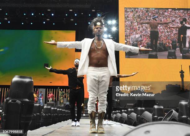 Usher performs during the Global Citizen Festival: Mandela 100 at FNB Stadium on December 2, 2018 in Johannesburg, South Africa.