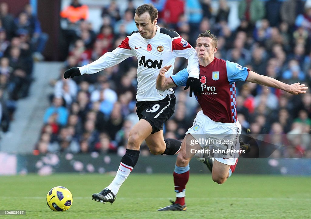 Aston Villa v Manchester United - Premier League