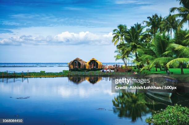 scenic landscape with kumarakom lake resort, kerala, india - kerala stock pictures, royalty-free photos & images