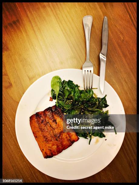 salmon and spinach - salmon spinach stock pictures, royalty-free photos & images