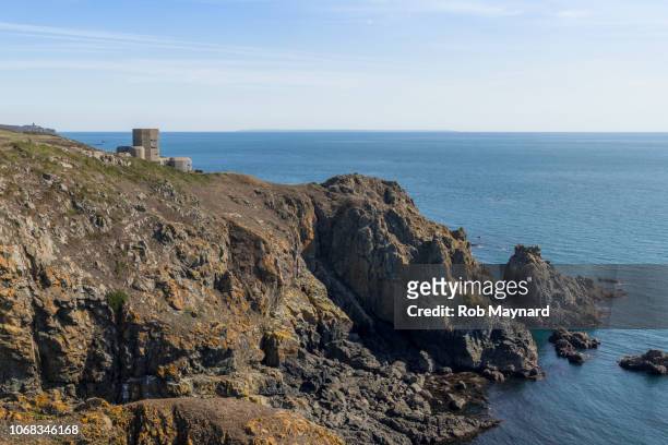 bunker coastal in guernsey, channel island - conflict islands stock pictures, royalty-free photos & images