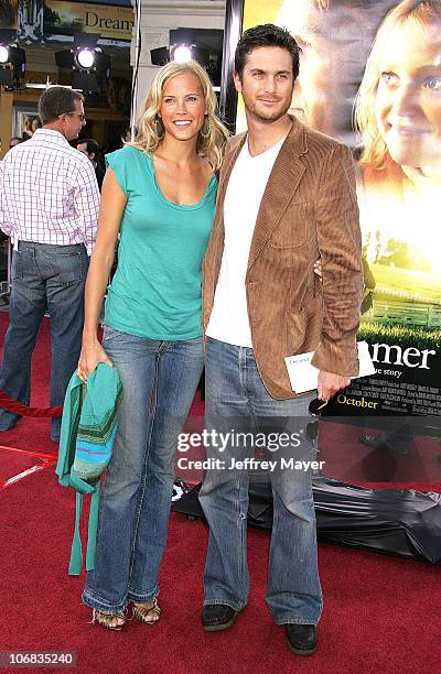 305 Erinn Bartlett Photos & High Res Pictures - Getty Images