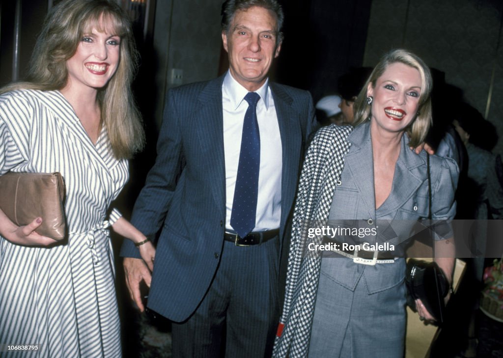 Ms. Maria Stack Elizabeth Stack, Robert Stack, and Rosemarie Stack News Photo - Getty ...