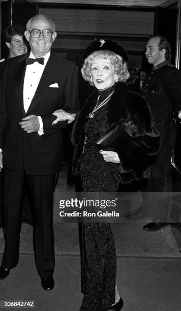Bette Davis and Guest during Bette Davis Departs From the Plaza Athenee Hotel in New York City - April 24, 1989 at Plaza Athenee Hotel in New York...