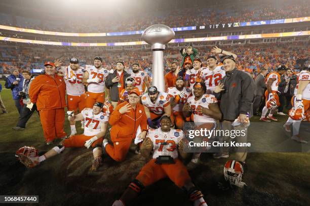 Championship: Clemson players victorious on field after winning game vs Pittsburgh at Bank of America Stadium. Charlotte, NC 12/1/2018 CREDIT: Chris...