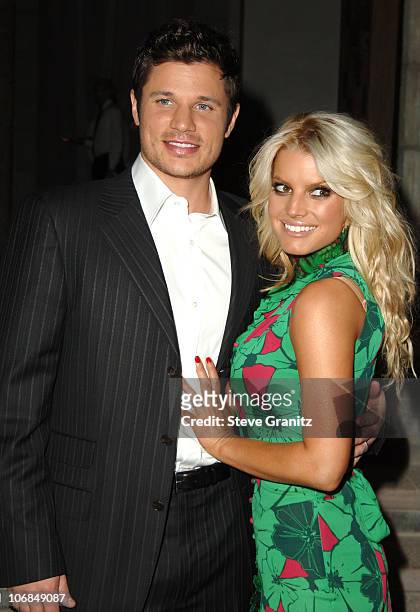 Nick Lachey and Jessica Simpson during Gucci Spring 2006 Fashion Show to Benefit Children's Action Network and Westside Children's Center - Arrivals...