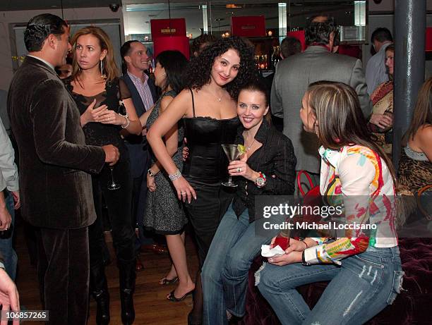 Victoria Shuster Irina Gurthik Photos and Premium High Res Pictures - Getty Images