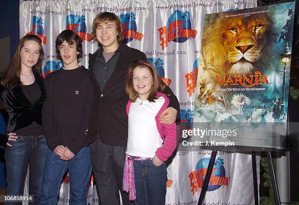 Anna Popplewell, Skandar Keynes, William Moseley and Georgie Henley