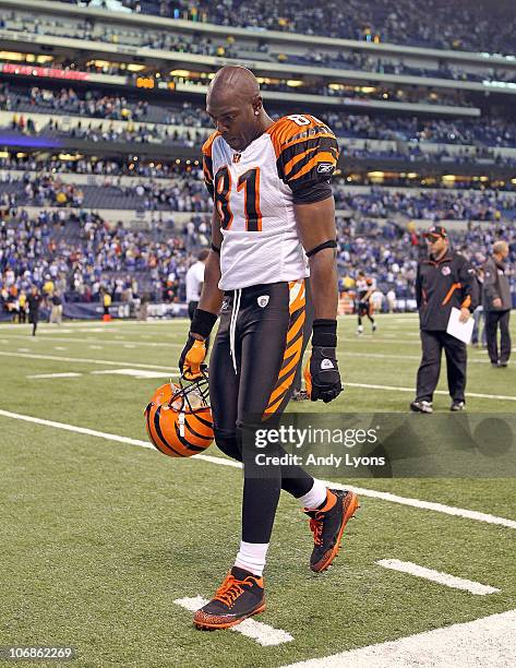 Terrell Owens of the Cincinnati Bengals walks off of the field following the Bengals 23-17 loss to the Indianapolis Colts in the NFL game at Lucas...