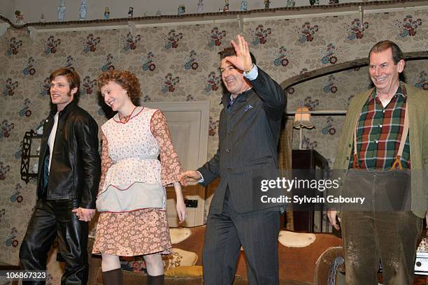 Chris Carmack, Jan Maxwell, Alec Baldwin and Richard Easton