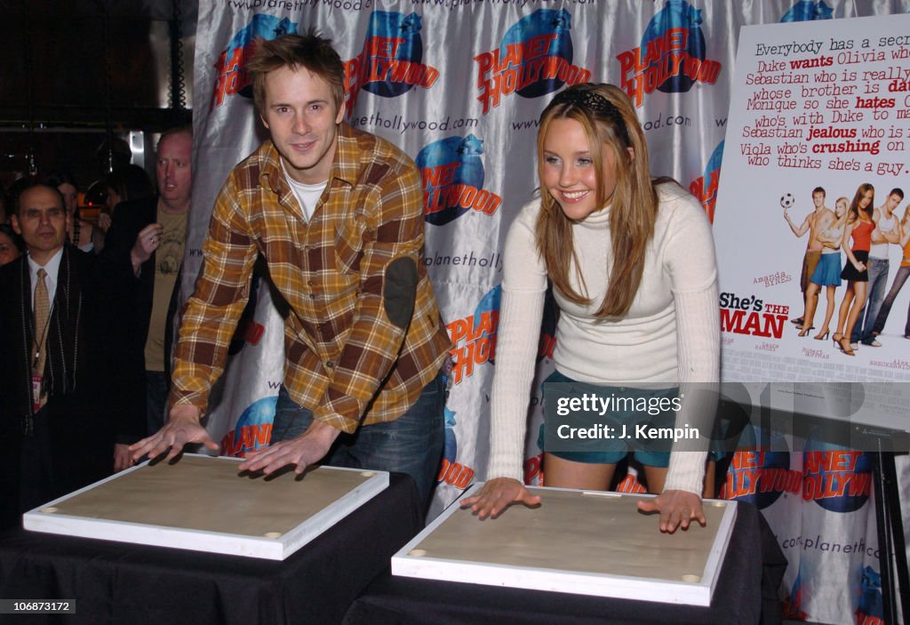 Dreamworks And Planet Hollywood Present "She's The Man" Handprint Ceremony - February 24, 2006