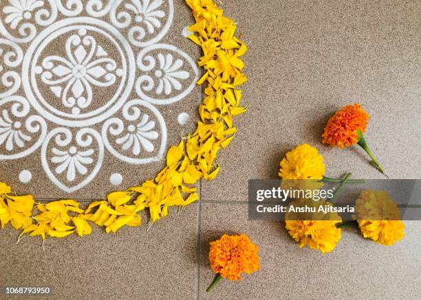 Rangoli Designs For Diwali Photos and Premium High Res Pictures - Getty ...