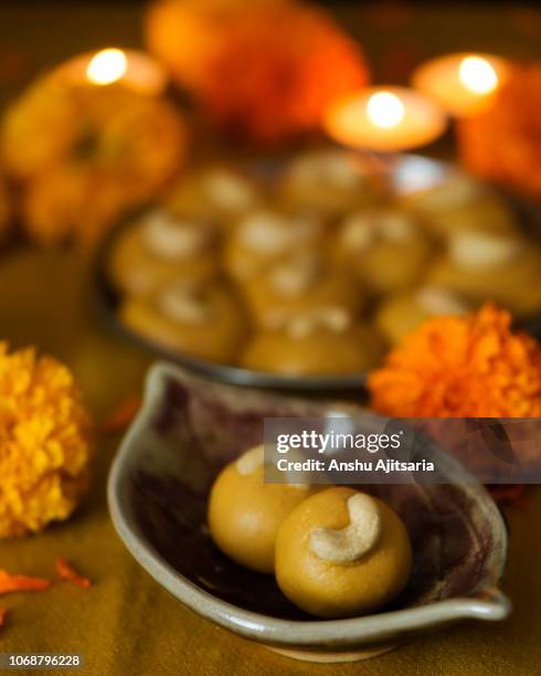 diwali sweets - diwali sweets stock pictures, royalty-free photos & images