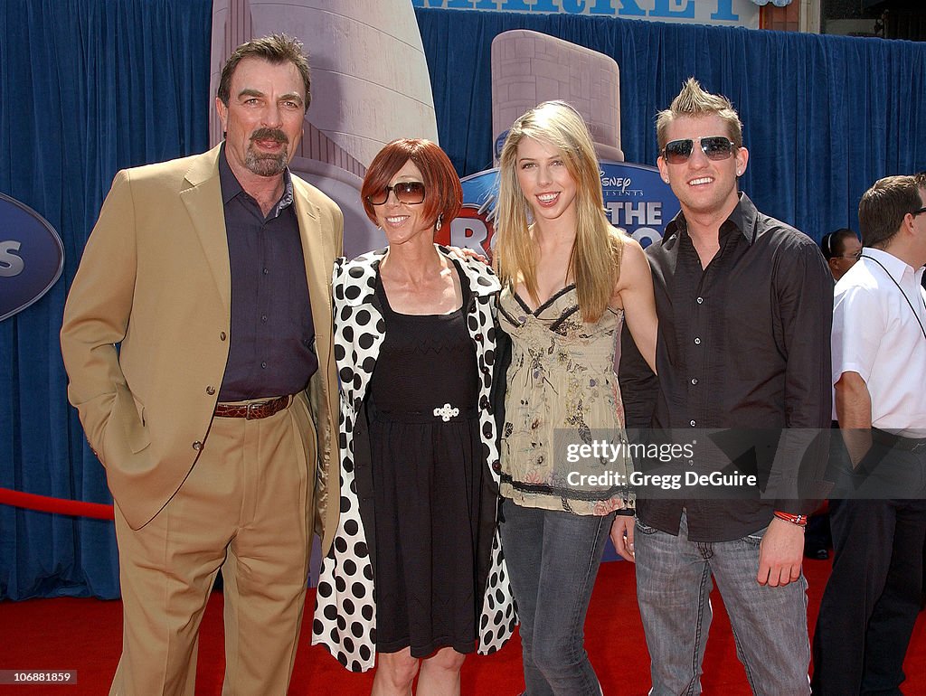 Tom Selleck, Jilly Mack and daughter Hannah News Photo - Getty Images