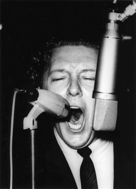 TN: "Great Ball Of Fire" Singer Jerry Lee Lewis Dies At 87
