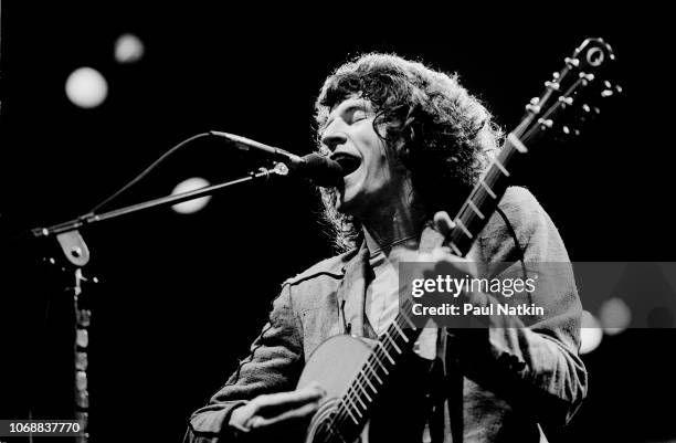 Kevin Cronin of REO Speedwagon at the International Ampitheater in Chicago, Illinois, February 5, 1981.