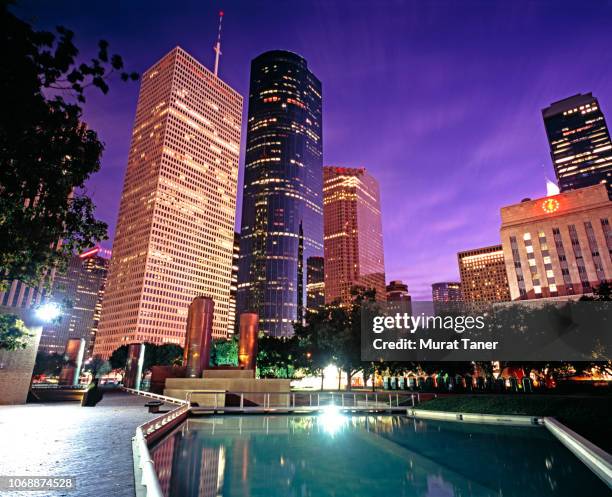 Iconic Houston Houston Iconic Photos and Premium High Res Pictures - Getty Images