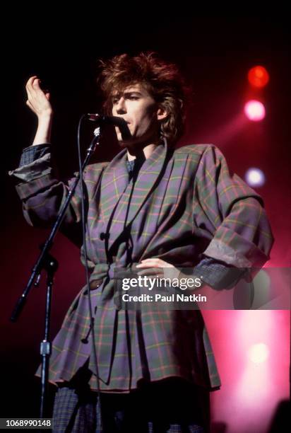 British musician Richard Butler of the Psychedelic Furs performs onstage at the Poplar Creek Music Theater, Hoffman Estates, Illinois, July 23, 1984.