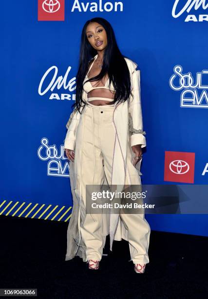 Attends the 2018 Soul Train Awards at the Orleans Arena on November 17, 2018 in Las Vegas, Nevada.