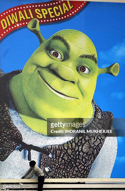 349 Shrek Characters Photos and Premium High Res Pictures - Getty Images