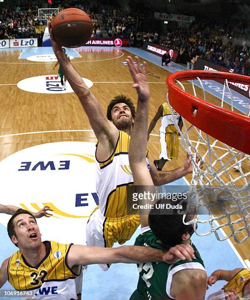 Oliver Stevic, #17 of EWE Baskets Oldenburg in action during the Eurocup Basketball Date 1 game between Ewe Baskets Oldenburg v Unics at Ewe Arena on...