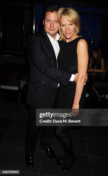 Matthew Freud and Elisabeth Murdoch attend the private dinner at Hakkasan Mayfair in support of Malaria No More on November 16, 2010 in London,...