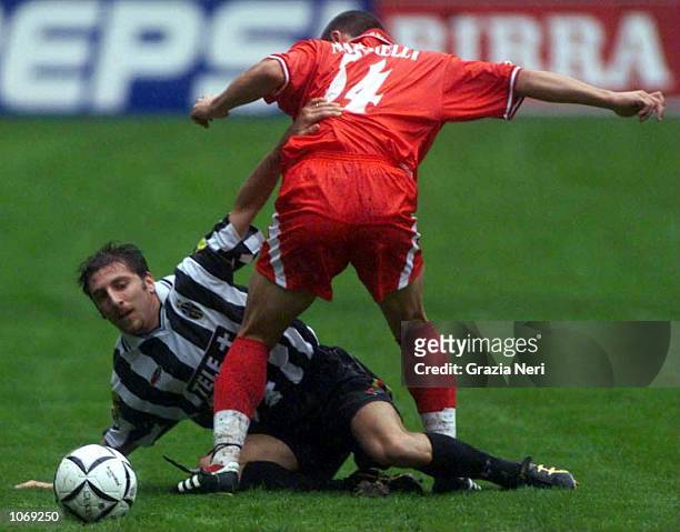 Jonathon Bachini of Juventus in action during the Serie A league match between Juventus and Bari played at the Stadio Delle Alpi, Turin, Italy....