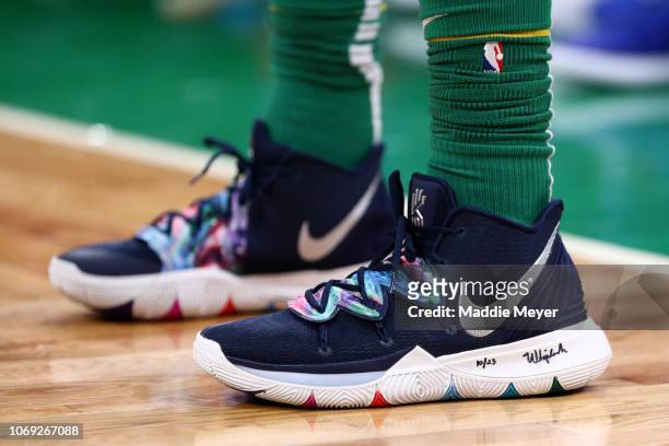 176 Kyrie Irving Nike Photos & High Res Pictures - Getty Images