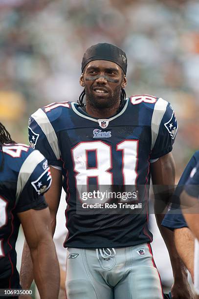 Randy Moss Corn Rows Randy Moss Vertical Photos and Premium High Res Pictures - Getty Images