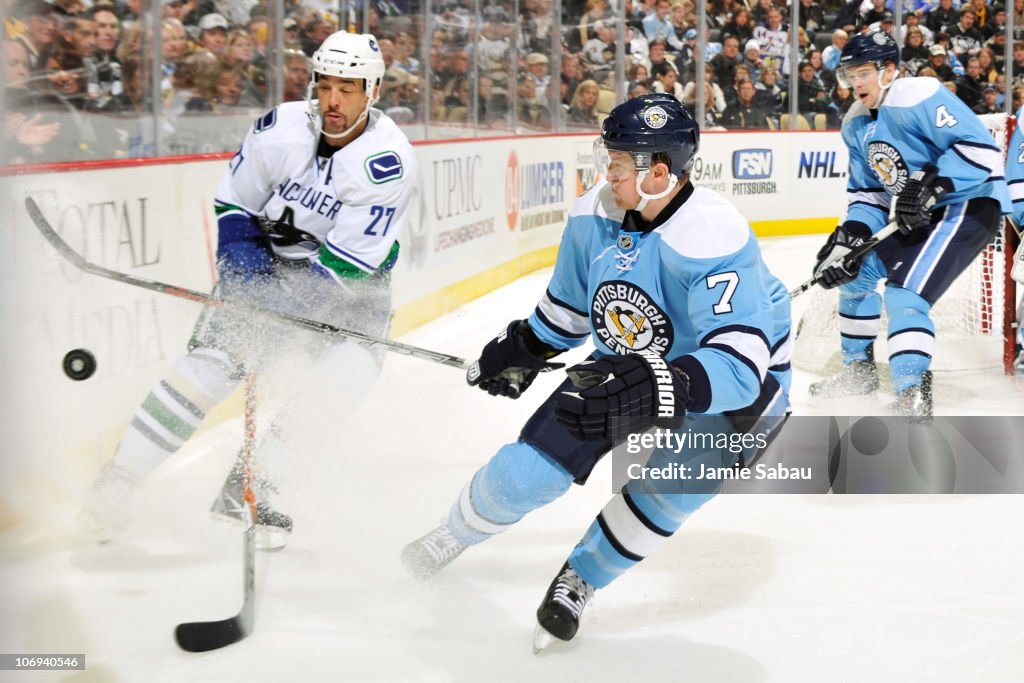 Vancouver Canucks v Pittsburgh Penguins