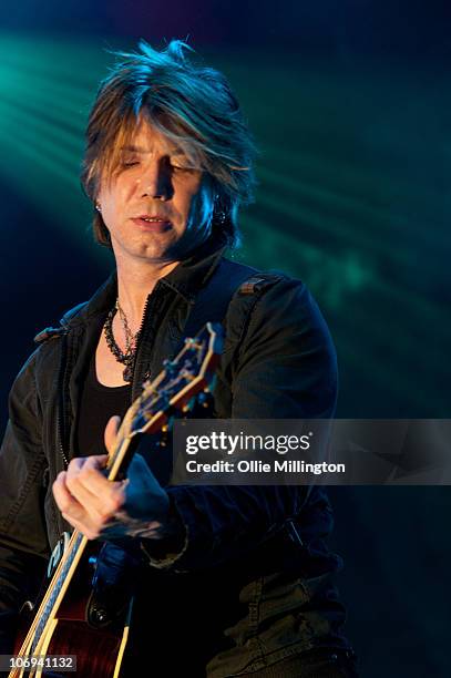 John Rzeznik of Goo Goo Dolls performs on stage at O2 Academy on November 17, 2010 in Leicester, England.