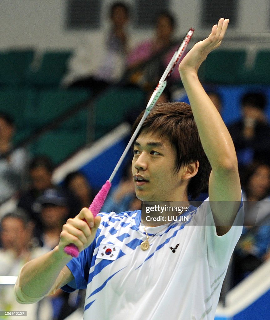 Lee Yong-Dae of South Korea celebrates w