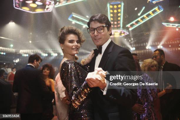 Christopher Reeve and Mariel Hemingway during filming of 'Superman IV: The Quest for Peace', directed by Sidney J. Furie, UK, November 1986.