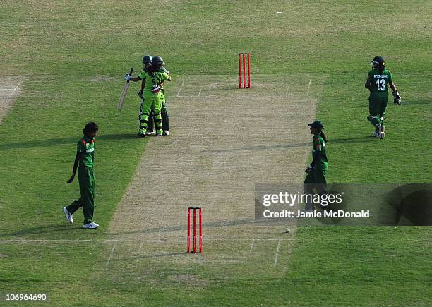 Niha Rashid 24 Nina Rashid Stock Photos, High-Res Pictures, and Images - Getty Images