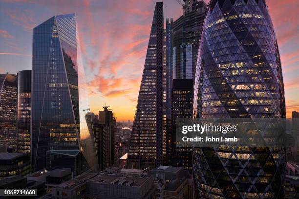 city of london financial district at dusk - london cityscape stock pictures, royalty-free photos & images