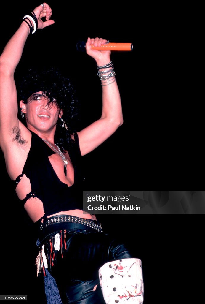 Rat Singer Singer Stephen Pearcy of Ratt performing on stage at the Poplar Creek ...