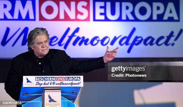 - Evenement van Vlaams Belang over het migratiepact van de Verenigde Naties met Steve Bannon, voormalig campagneleider van de Amerikaanse president...