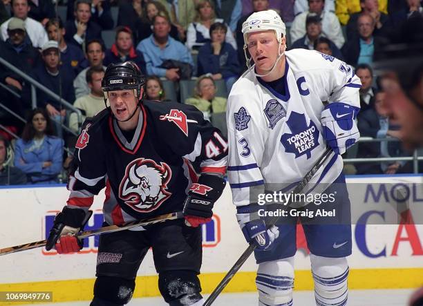 Mats Sundin of the Toronto Maple Leafs skates against Stu Barnes of the Buffalo Sabres during the 1999 NHL Semi-Final playoff game action at Air...