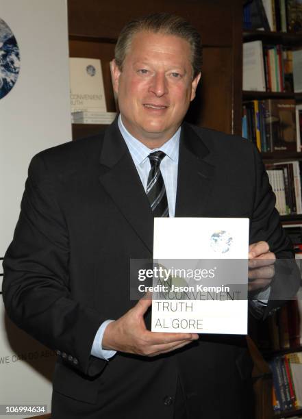 Al Gore during Al Gore In-Store Appearance For His New Book "An Inconvenient Truth" - June 12, 2006 at Barnes & Noble - 82nd Street in New York City,...